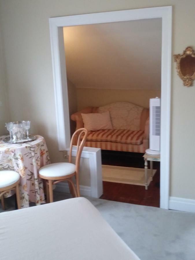 The Guest House At The Regina House Tea Room Moosic Extérieur photo